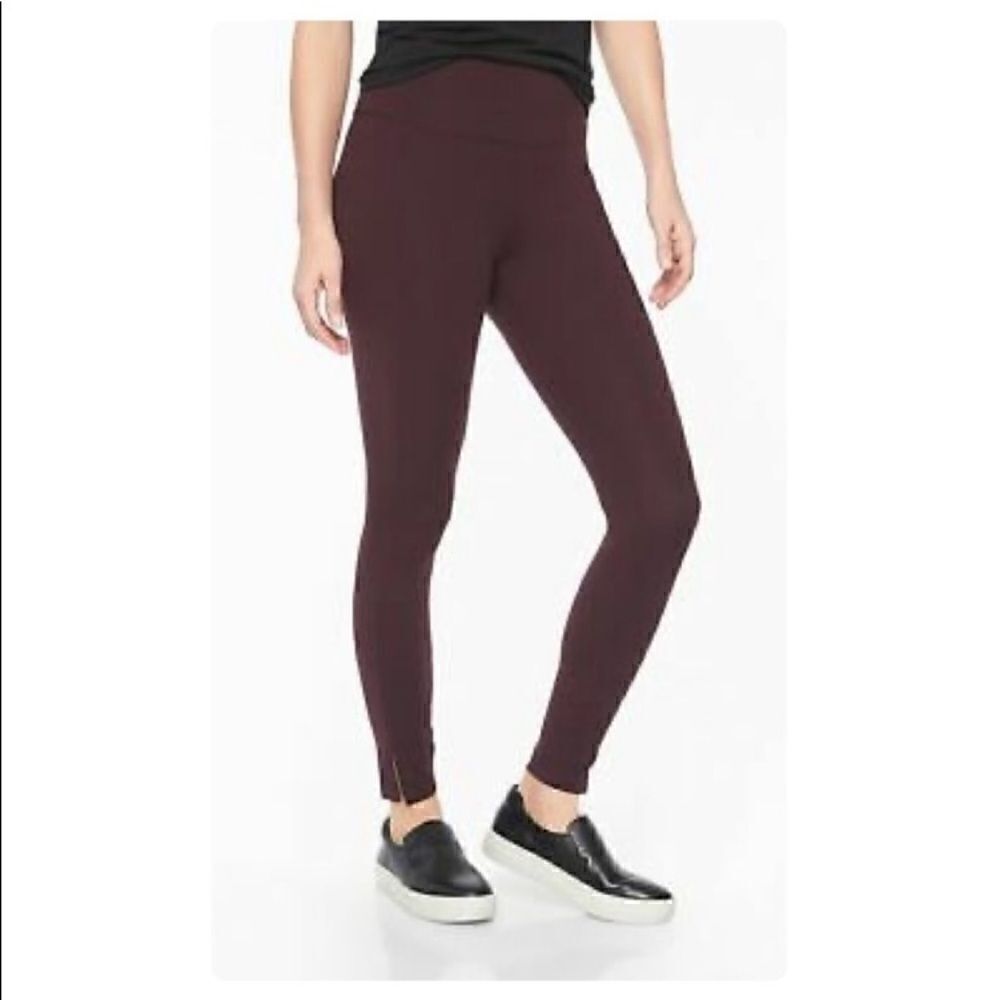 Athleta Mercer Tight 7/8 Auberge Maroon Burgundy size S